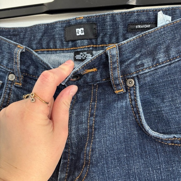 🎉4/30$🎉 Vintage DC Blue Straight Jeans Classic Style 💎 - Picture 2 of 4